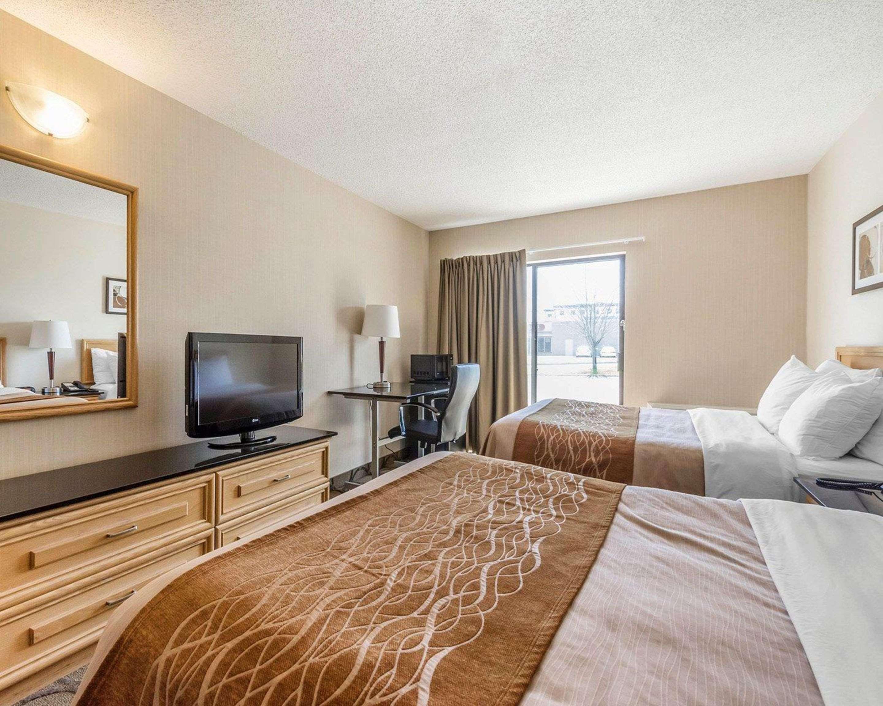 Comfort Inn Thetford Mines Extérieur photo