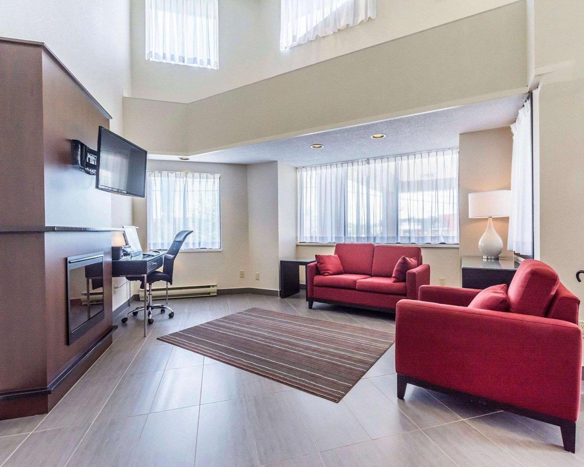 Comfort Inn Thetford Mines Extérieur photo